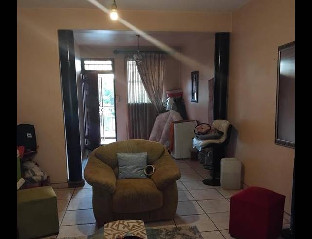 2 BEDROOM APARTMENT FOR SALE IN ARCADIA